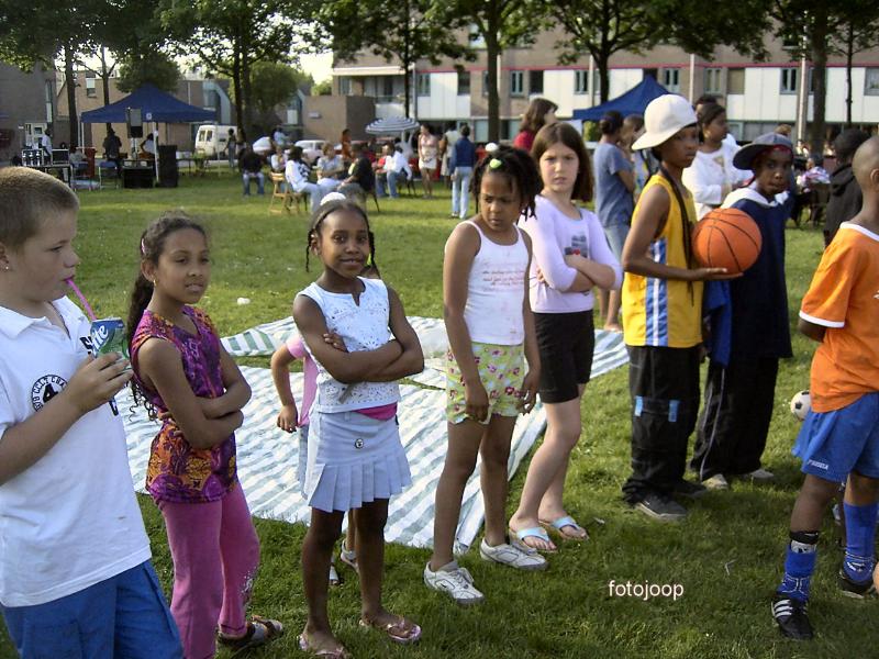 28-05-2005 culturele sportdag houderingeplantsoen.