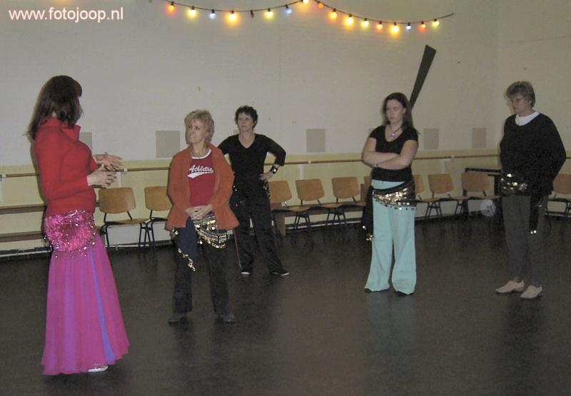 17-01-2006 lessen voor buikdansen in de focus beverwaard