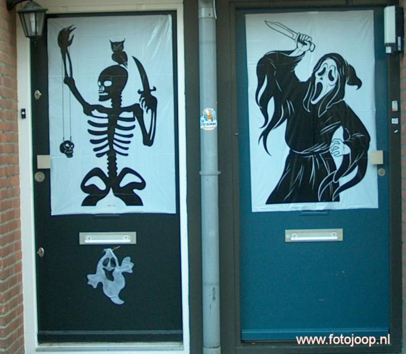 30-10-2006 deuren versieringen voor halloween onsteinpad beverwaard.
