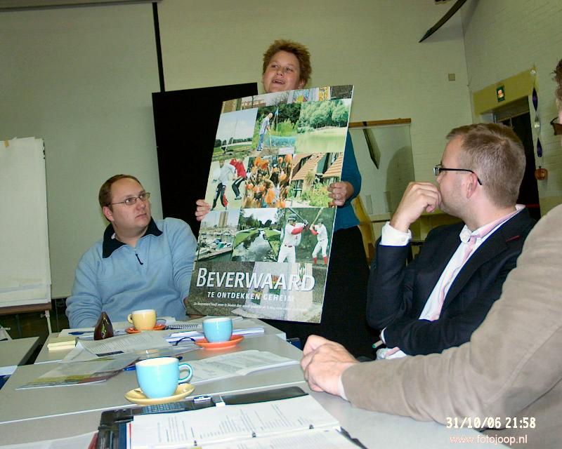 31-10-2006 klankbordgroep campagne over wonen in de beverwaard gehouden in de focus georganiseerd door deelgemeente ijsselmonde