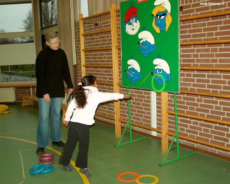 30-01-2008 sport en spel dag op de rk regenboogschool grondvelderf beverwaard