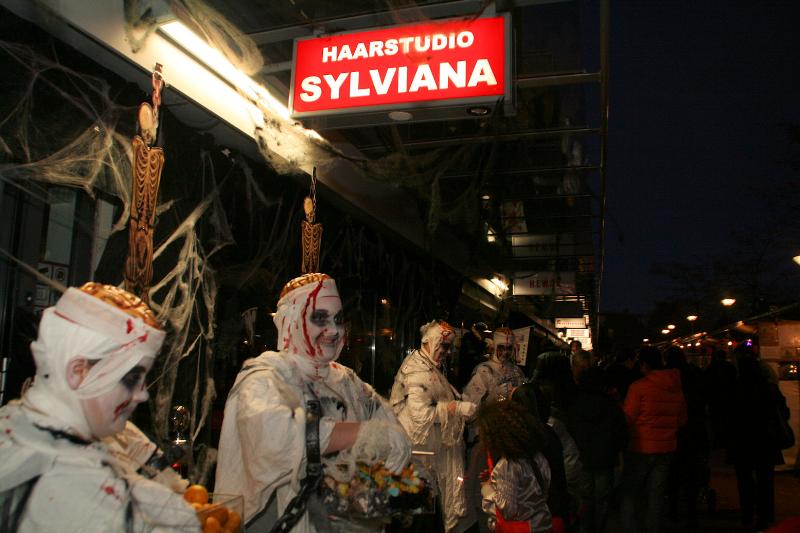27-10-2012 halloween bij sylviana kapsalon beverwaard