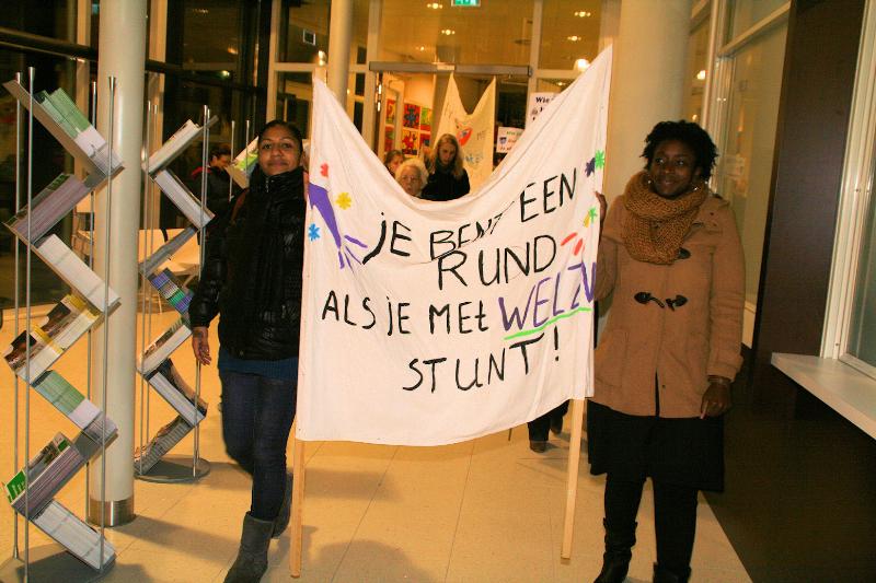 15-12-2011 PROTEST BIJEENKOMST PERSPECT HERENWAARD23 IJSSELMONDE