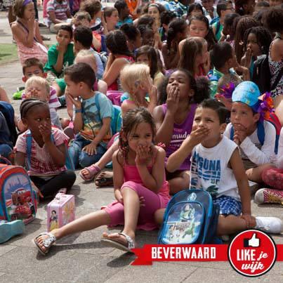 17-07-2013 afscheid directeur harry roossien barkentijn school beverwaard.bron:beverwaard magazine likejewijk