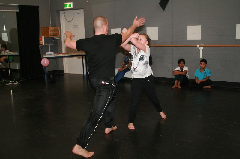 | 22-01-2014 diploma uitreiking cardio kickboxen 4kids in de focus beverwaard 