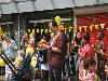 03-06-2017 foto bellenblazen voor wereldrecord winkelcentrum beverwaard
