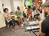 ZANGERS OPGELET! 🎤 Woensdag 8 augustus organiseert Stichting Urban Skillsz een Vocalsz zangworkshop, voor jongeren van 12-23 jaar