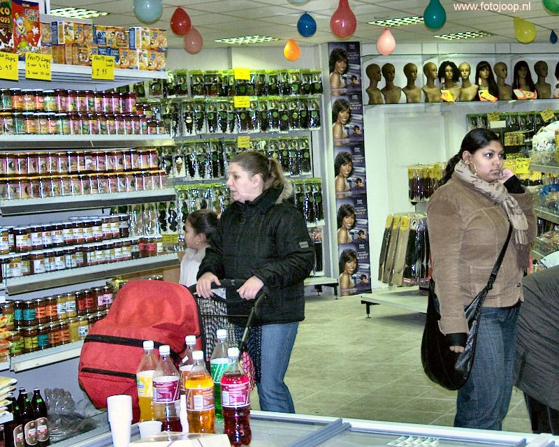 24-02-2007 opening tropische winkel toko milobi winkelcentrum oudewatering 200 beverwaard.