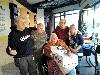 19-12-18 sponsoring oliebollen kerstpakketten actie in doet effe mee cafe oudewatering beverwaard