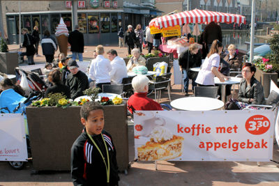 Foto 68 uit Braderie Beverwaard