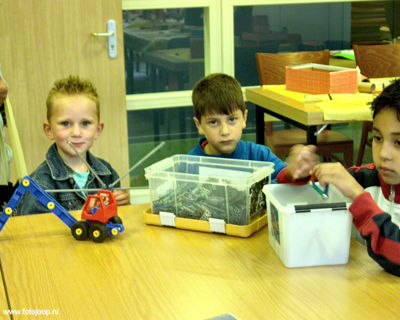 Foto 135 uit wijkfeest de dijk new