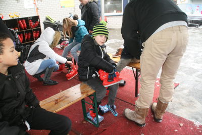 Foto 18 uit SchaatsenStormpolder
