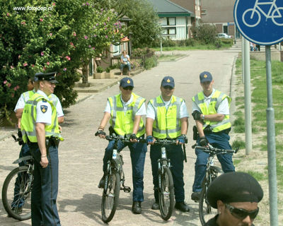 Foto 201 uit Carnaval 2007 b.w