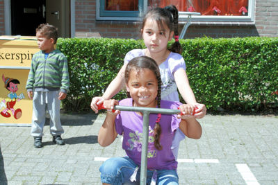 Foto 23 uit Straatspeeldag 2_6