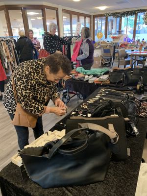 Foto 5 uit Kleding VerkoopLeny