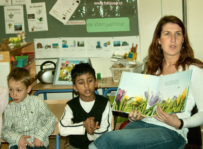 Foto 149 uit RK Regenboog de mus