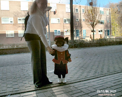 Foto 44 uit sinterklaas 2006 new