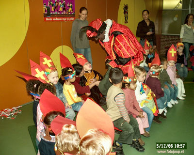 Foto 132 uit RK Regenboog