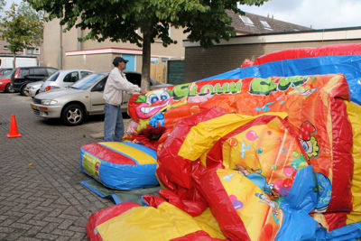 Foto 21 uit StraatBurendag25_09