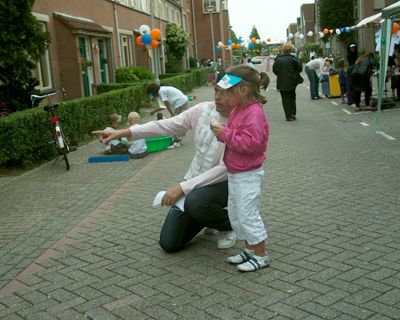 Foto 75 uit kinderspeeldag28_5_8