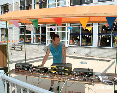 Foto 65 uit opzoomeren 2006 bw