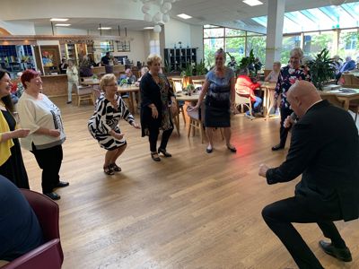 Foto 13 uit Feest in IJsselburgh