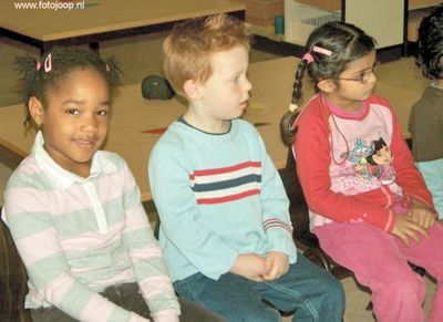 Foto 8 uit RK Regenboog de mus