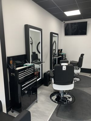 Foto 7 uit Opening Kapsalon