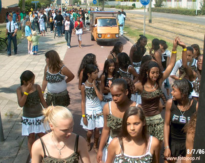 Foto 137 uit carnaval 2006 b.w