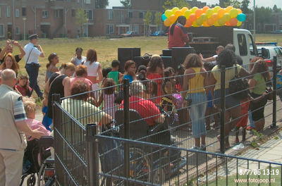 Foto 151 uit carnaval 2006 b.w