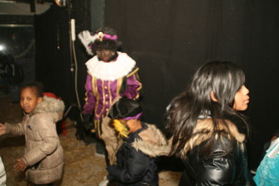 Foto 111 uit Sinterklaas30-11-12