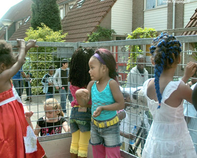 Foto 211 uit Carnaval 2007 b.w