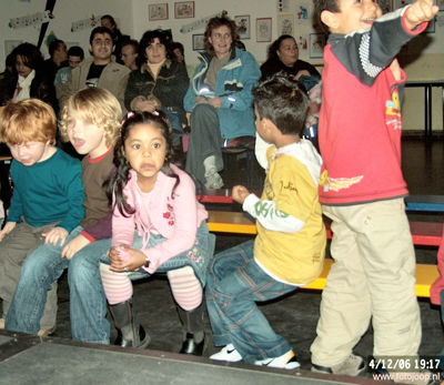 Foto 157 uit sinterklaas 2006 new