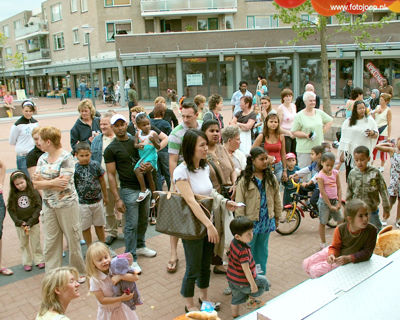 Foto 70 uit berenactie wc.b.w07