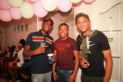 Foto 112 uit KinderfeestBuur24-8