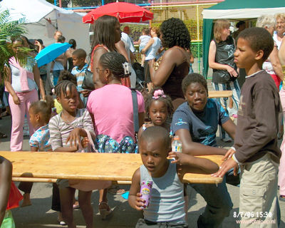 Foto 205 uit carnaval 2006 b.w