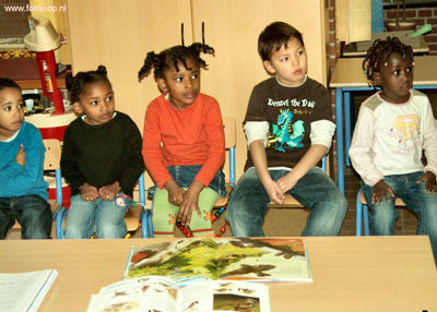 Foto 61 uit RK Regenboog de mus