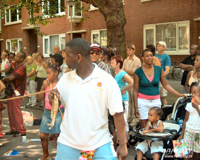 Foto 321 uit carnaval-labandera06