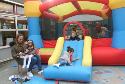 Foto 27 uit PSZ RK Regenboog