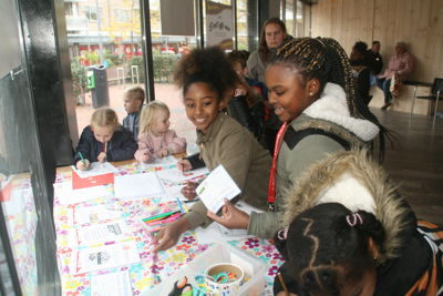 Foto 52 uit SpeelPleinwinkelcentr_2