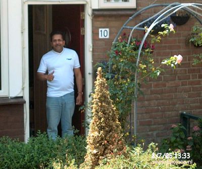 Foto 34 uit carnaval 2006 b.w