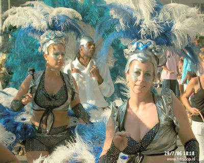 Foto 447 uit carnaval-labandera06