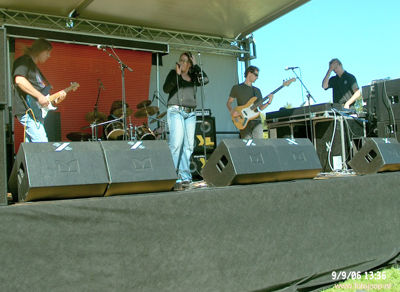 Foto 141 uit wijkparkfeest 2006