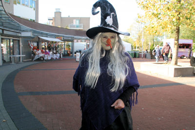 Foto 57 uit HalloWeen27-10-12