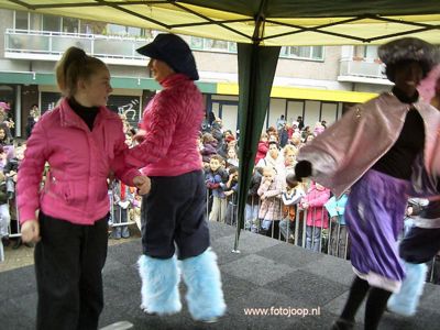 Foto 73 uit sinterklaas2005