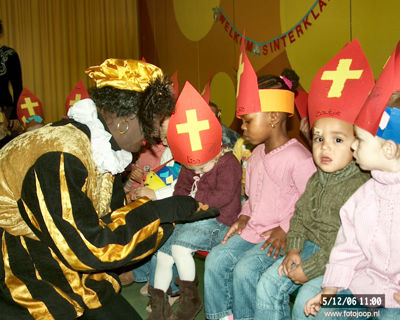 Foto 136 uit RK Regenboog