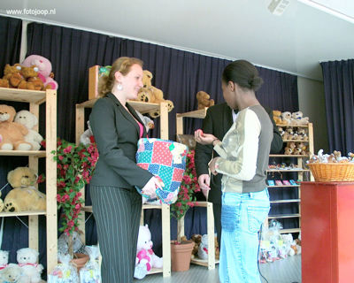 Foto 110 uit berenactie wc.b.w07