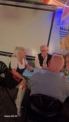 Foto 58 uit X-26-9-26  BURENDAG AAN DE WALBURGPAD BEVERWAARD 