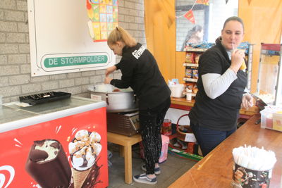 Foto 67 uit 27-4-17 Koningsdag