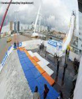 Foto 107 uit big air snowboarden